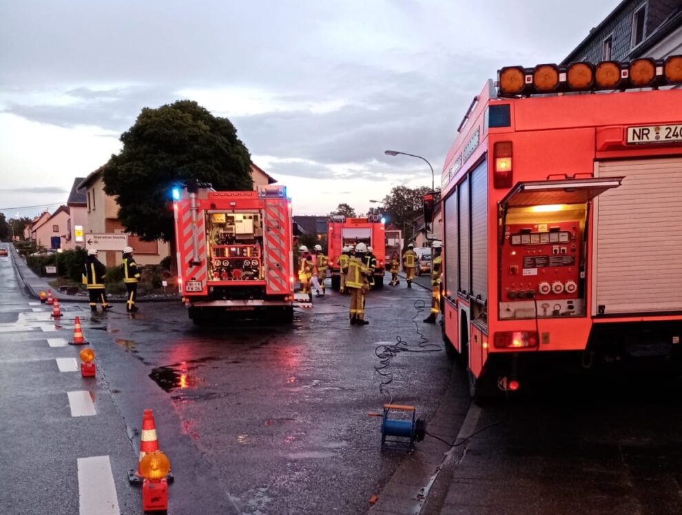 Angebranntes Essen Löst Großen Feuerwehreinsatz Aus