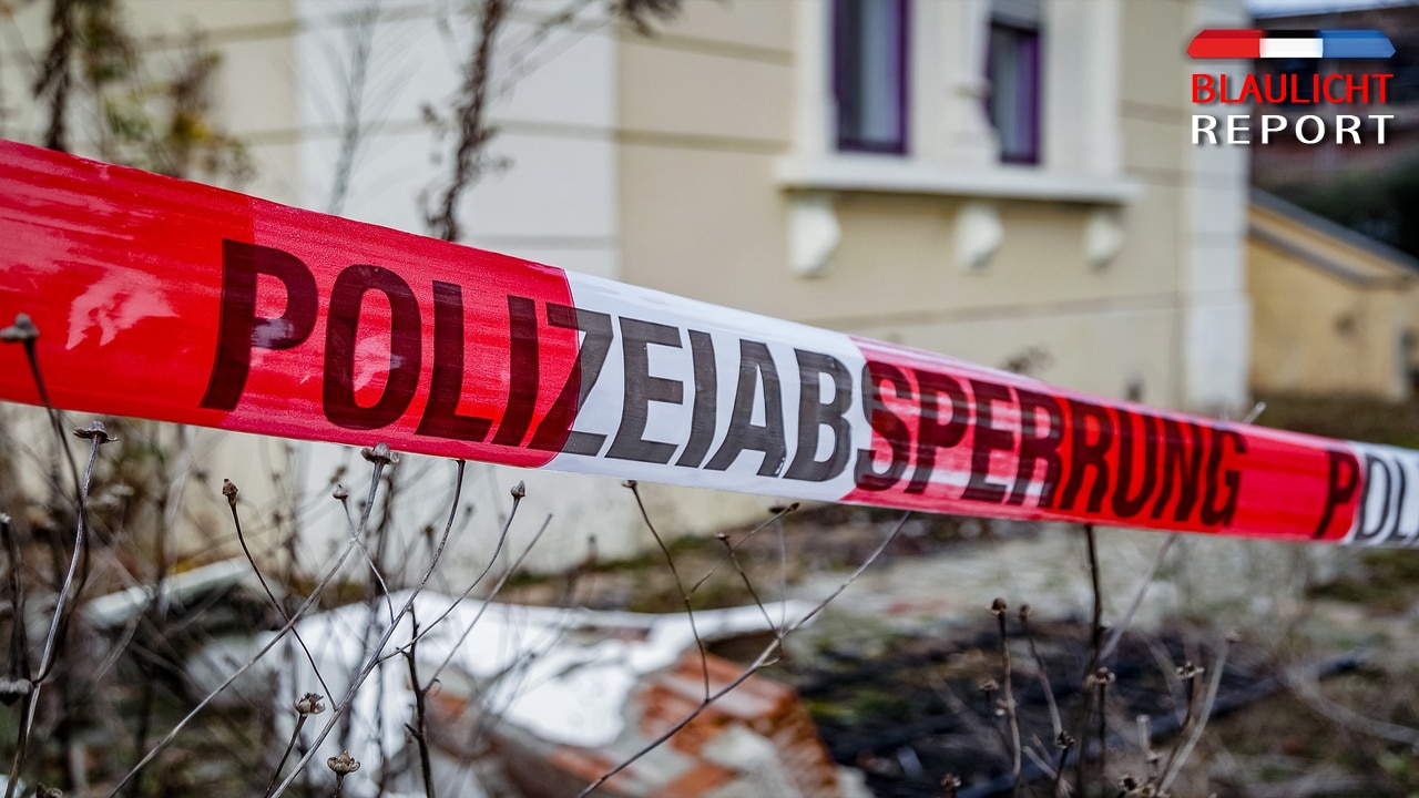 POLIZEI ABSPERRUNG 2