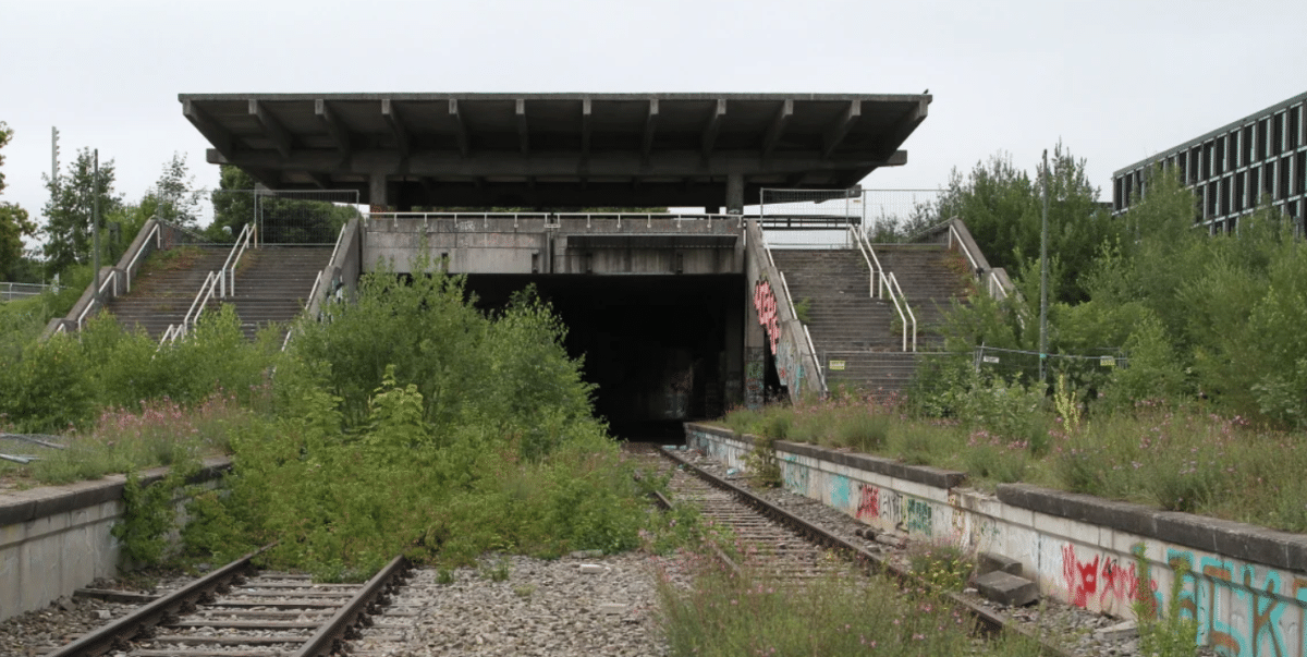 stillgelegter S-Bahnhof Olympiapark