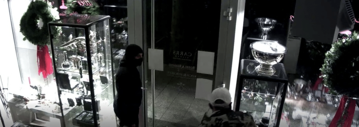 Fahndung Polizei Frankfurt Einbruch