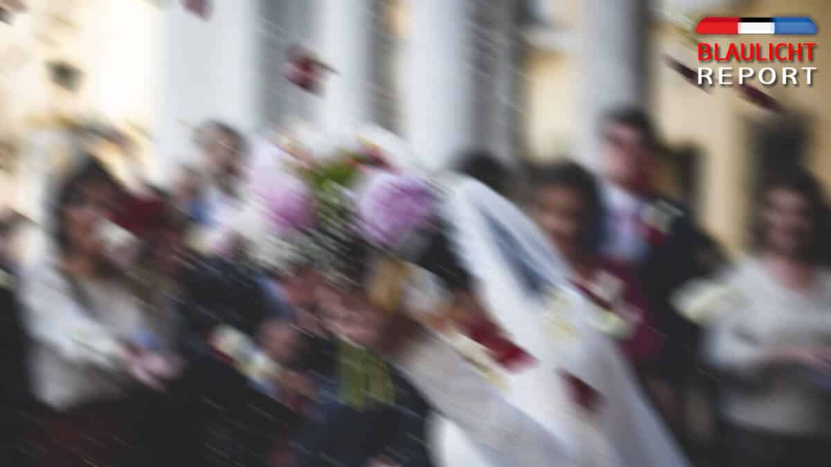 HOCHZEIT