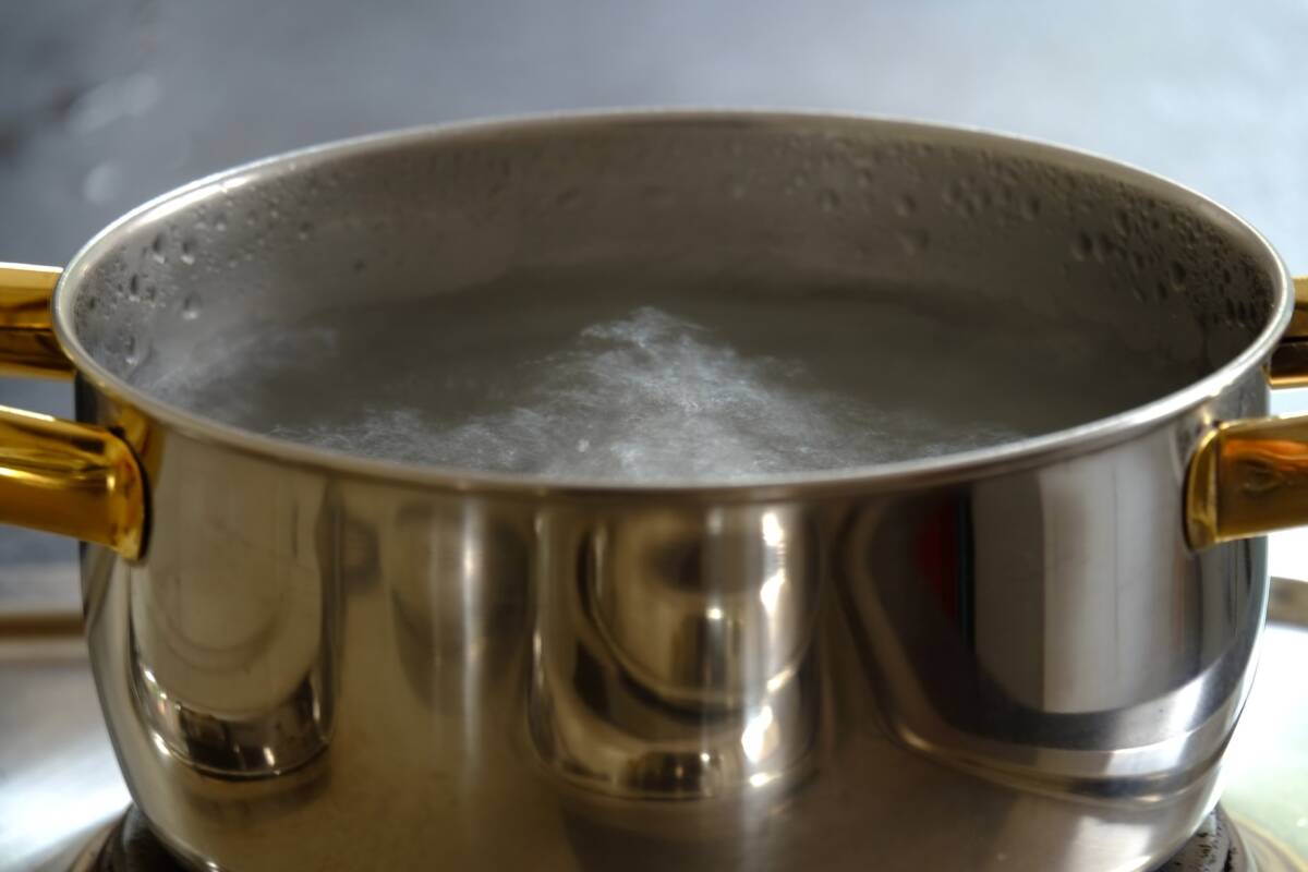 pot-883036_1920