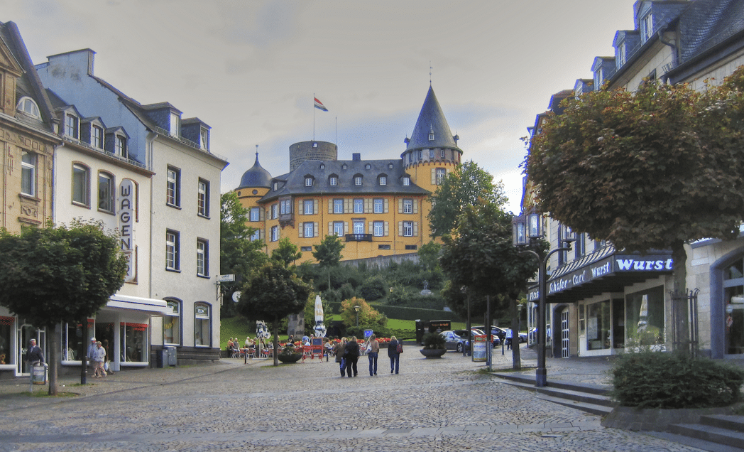 Bildschirmfoto 2021-09-14 um 11.03.55