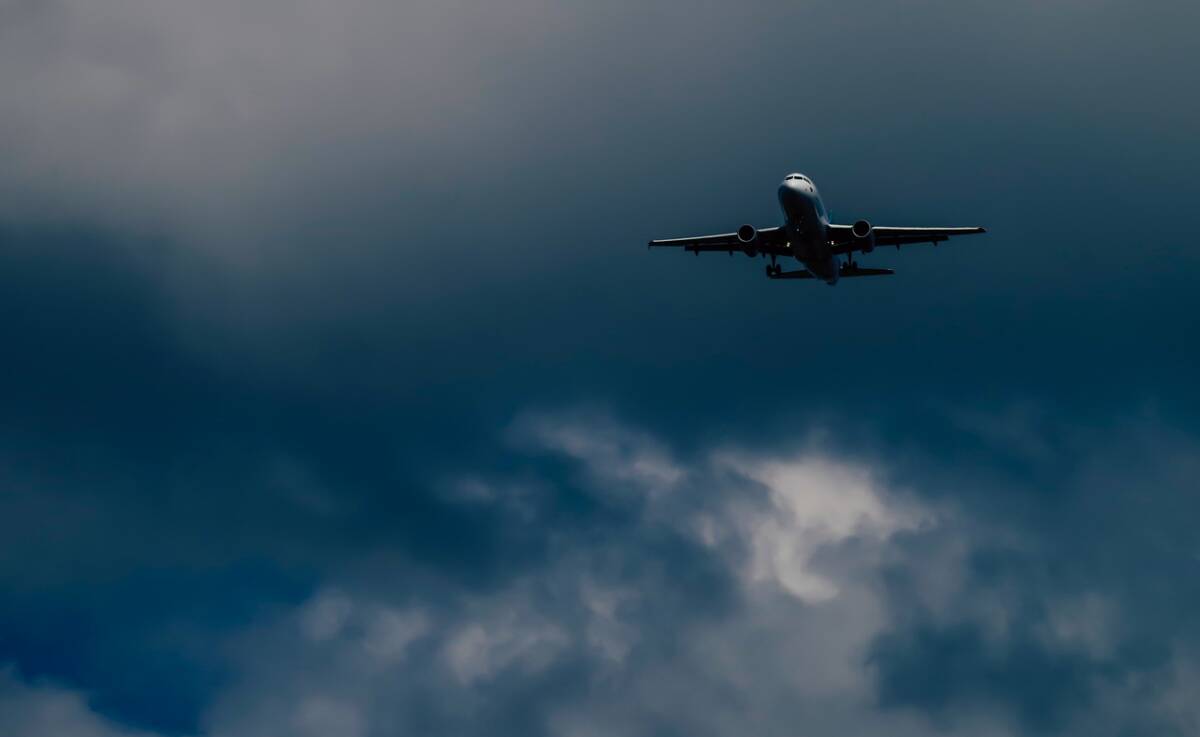 plane-4417089_1280
