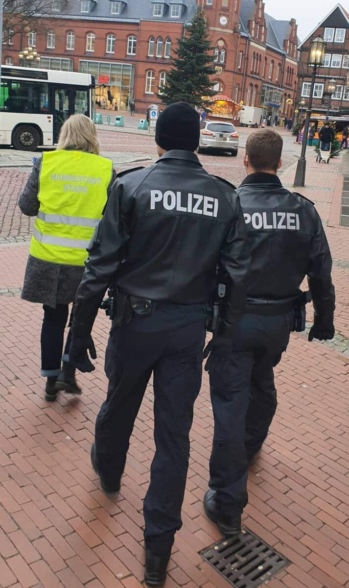 Polizei und Ordnungsamt in Stade unterwegs