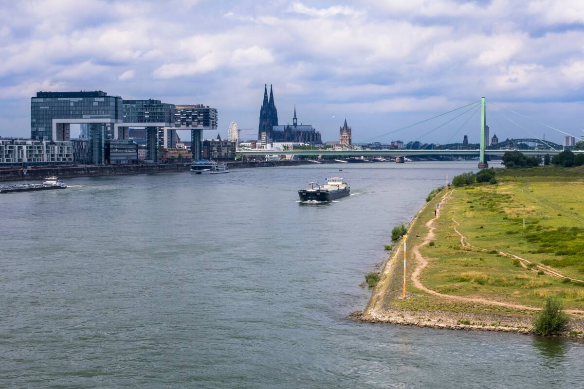 rhine-5391008_1920
