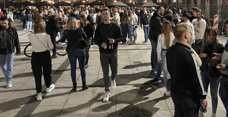 Bildschirmfoto 2022-01-03 um 23.50.33