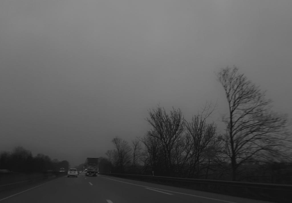 Mehrere Alleinunfälle aufgrund Wetterlage auf BAB 48 und BAB 3