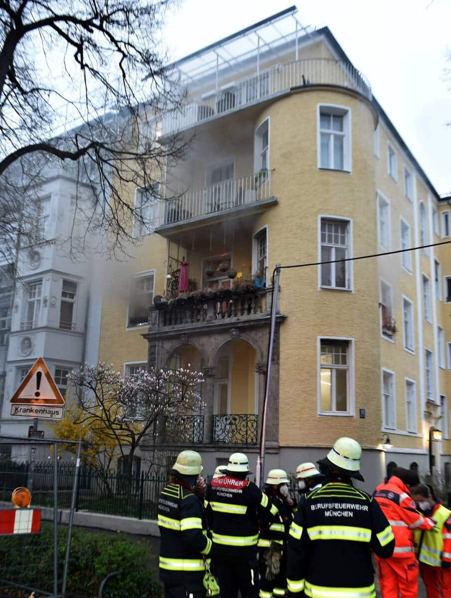 München: Katze aus brennender Wohnung gerettet