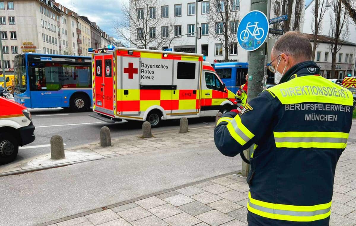 München: Großeinsatz von Feuerwehr und Rettungsdienst