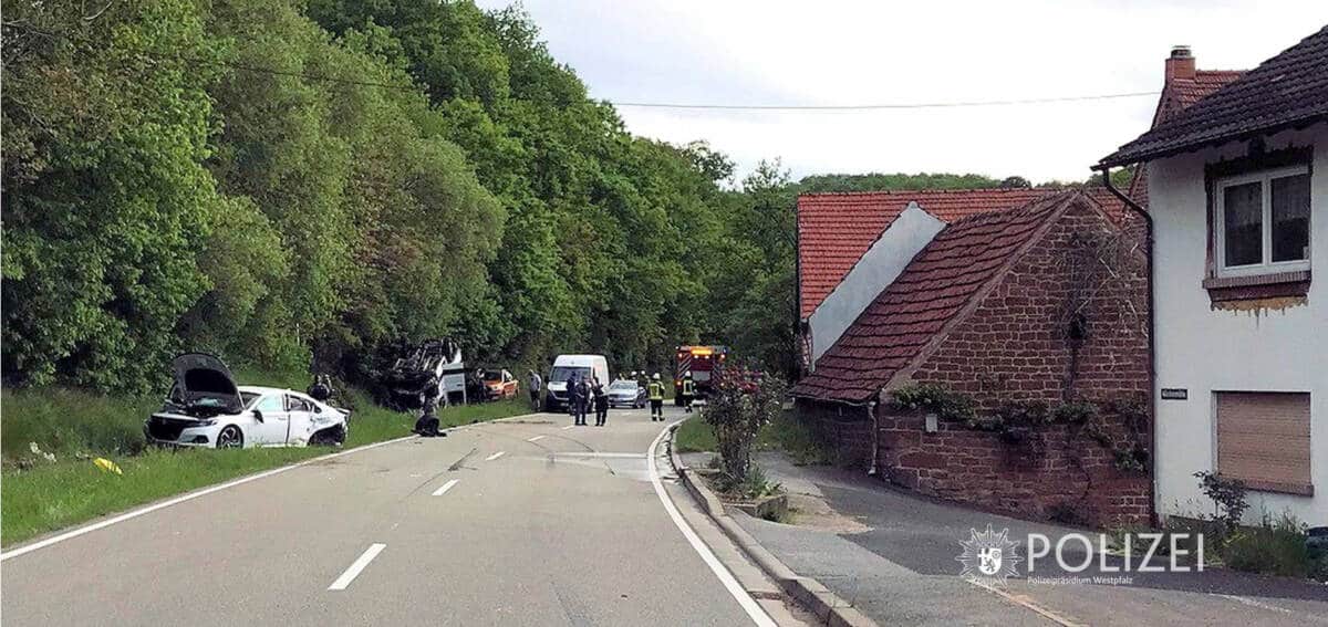 Die Unfallstelle an der L356 zwischen Weilerbach und Hirschhorn