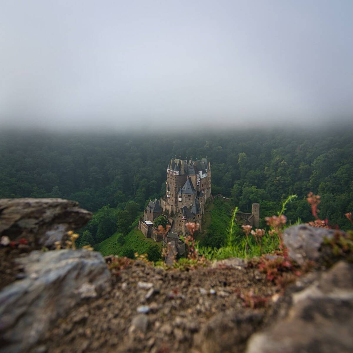 eltz-castle-6650177_1280