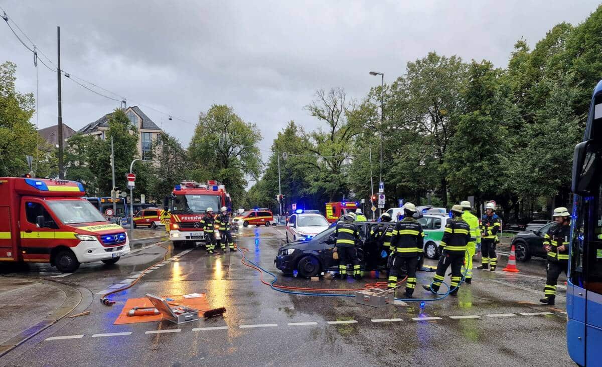 Linienbus gegen Pkw (Ludwigsvorstadt)