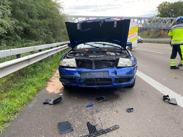 Verkehrsunfall mit 5 beteiligten Fahrzeugen – 4 Personen verletzt