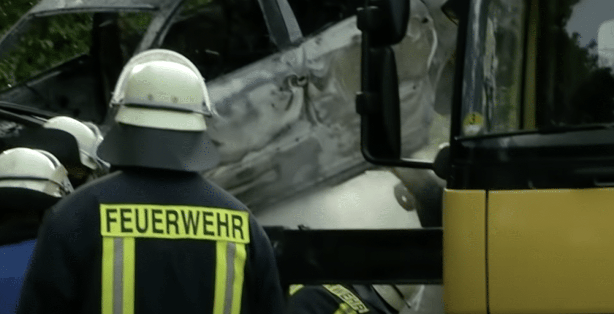 Feuerwehr PKWbrand