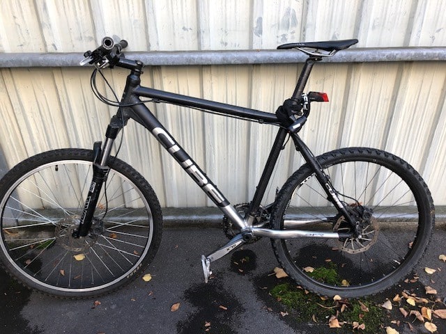 Mountainbike Cube aus dem Sachverhalt vom 20.08.2022.