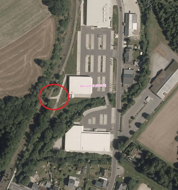 Auffindeort der Substanz entlang des Radweges in Hermeskeil. (Quelle: GIS)