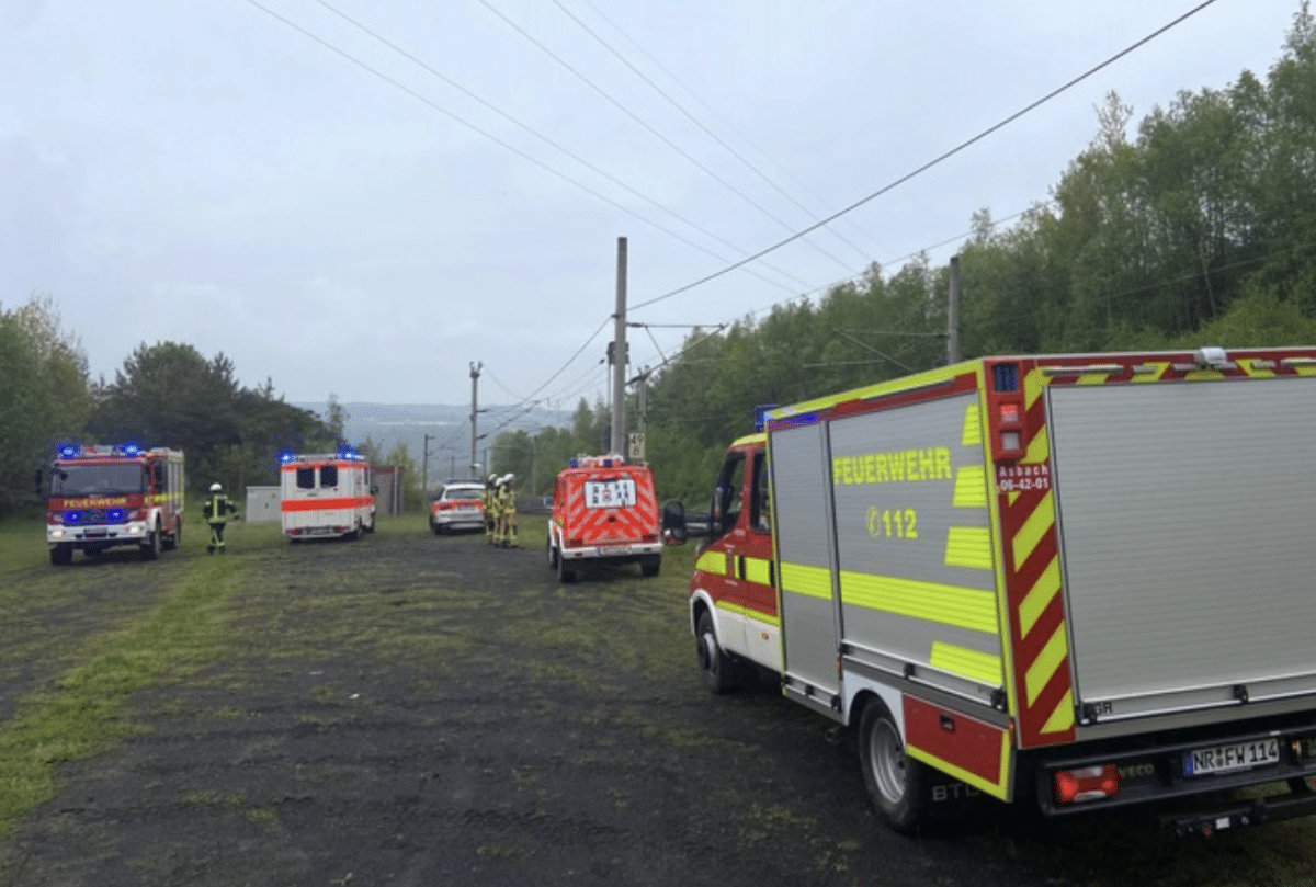 Feuerwehr , Bahnstrecke , RTW