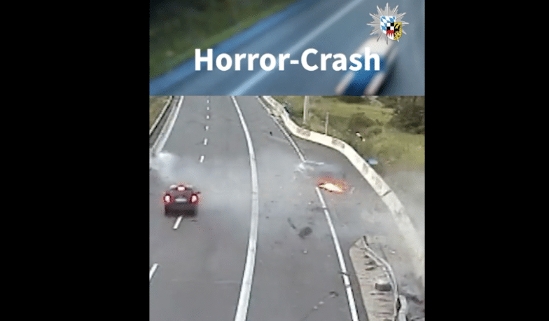 Crash mit 299 km:h auf der Autobahn