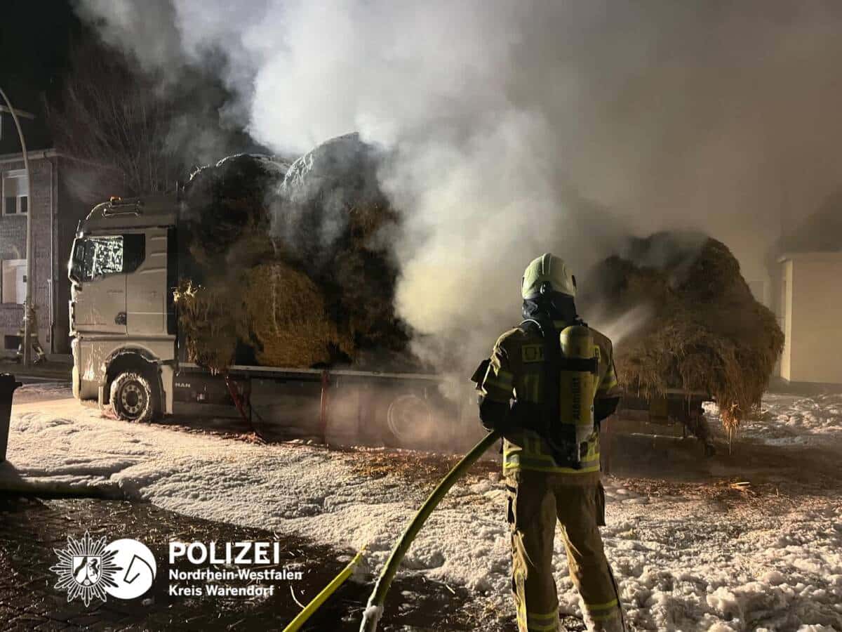 Brand eines Lkw in Warendorf-Freckenhorst