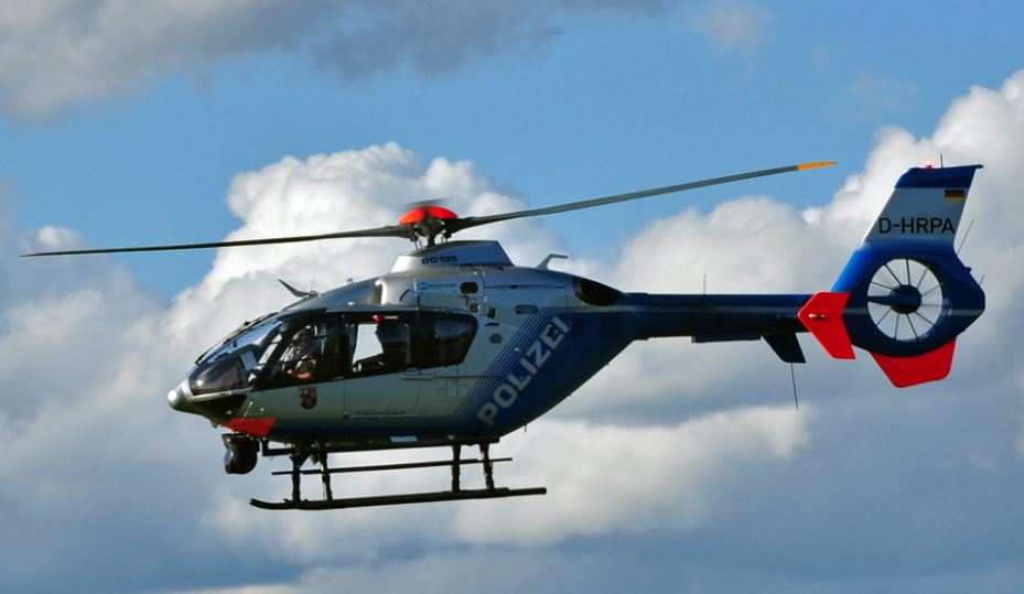 Nächtlicher Einsatz des Polizeihubschraubers bei einer Vermisstensuche