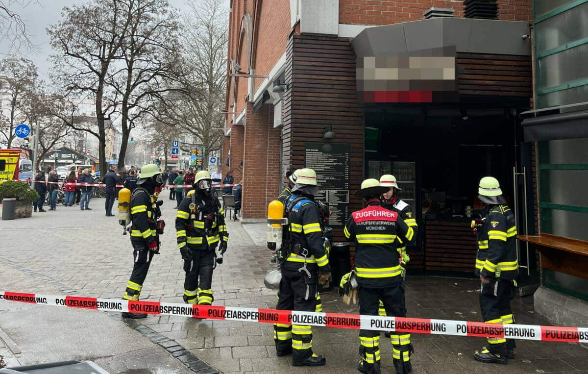 Mรผnchen Imbiss in Flammen