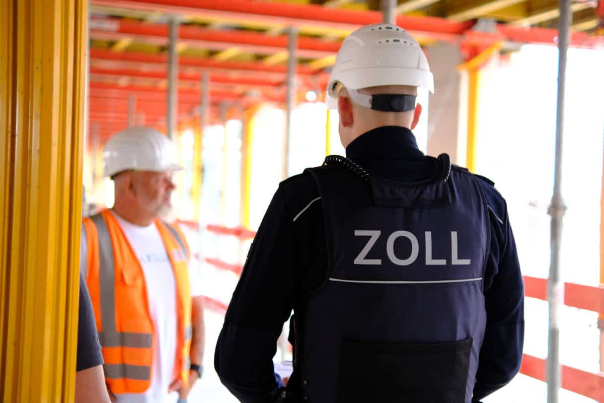 Zoll Schwarzarbeit