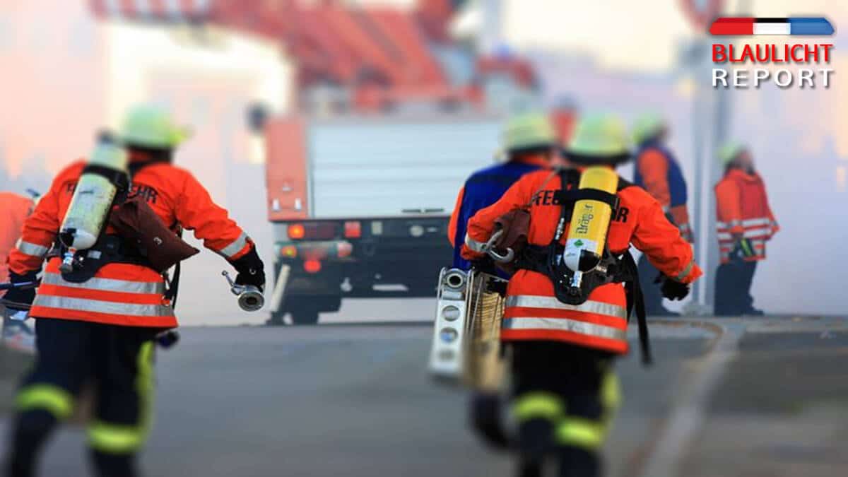 FEUERWEHR-2-1 (2)