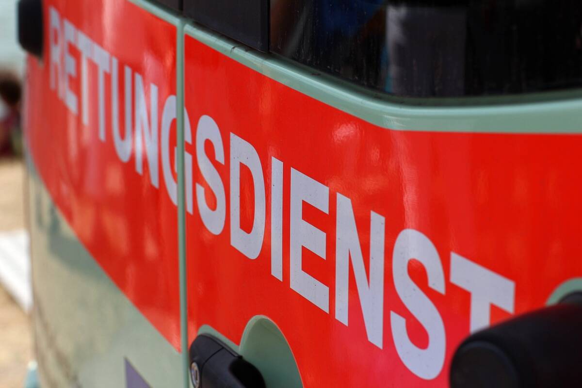 rescue-service-3573836_1280