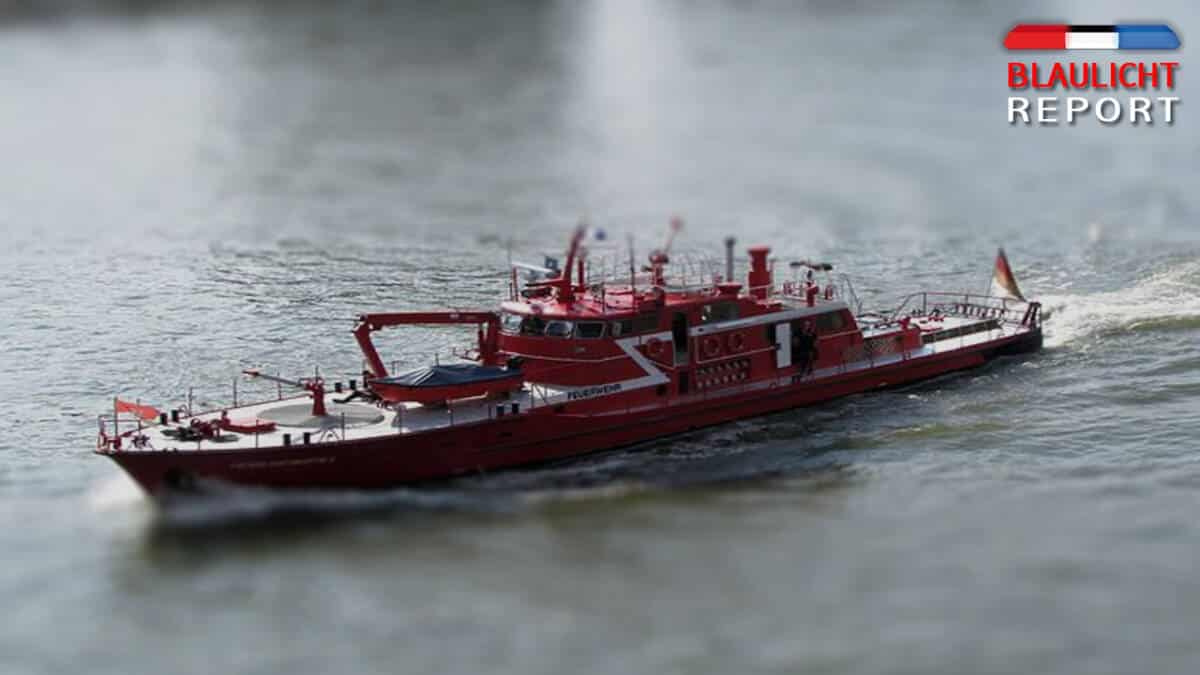 FEUERWEHRSCHIFF-WASSER