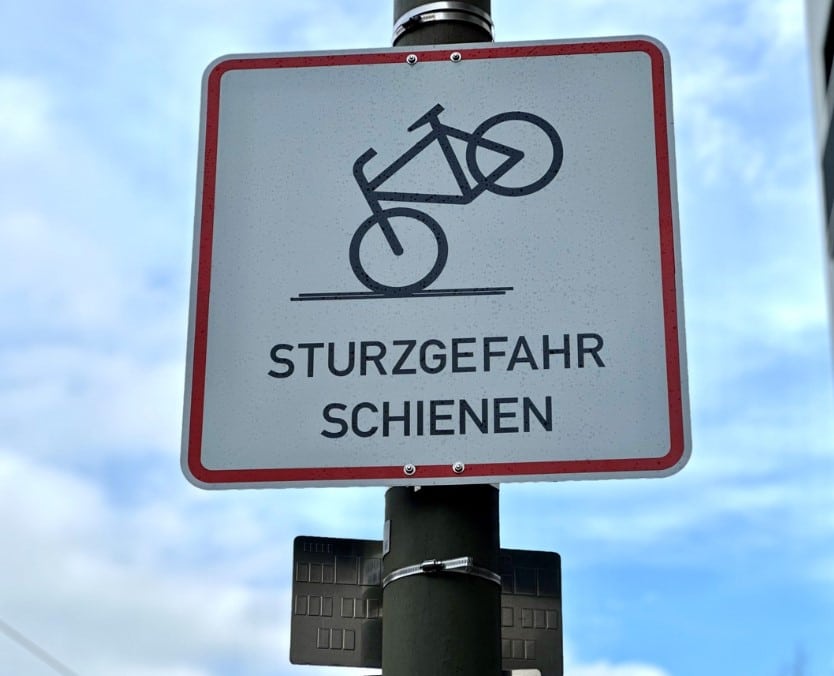 schienen sturzgefahr