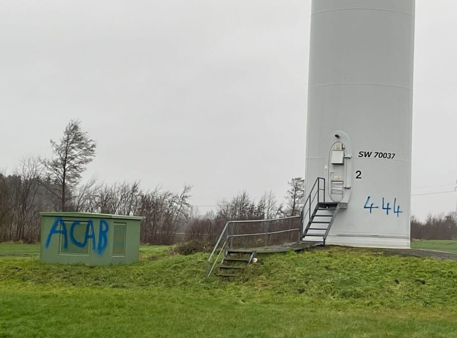 Beschรคdigunng Windkraftrad
