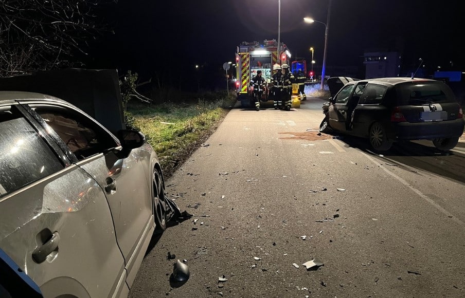 Unfall Frontal Feuerwehr Mรผnchen
