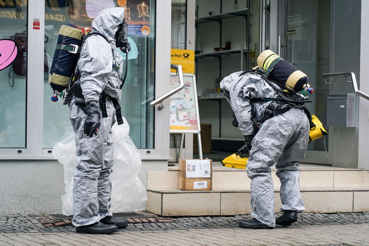 Versandpaket erzeugt Feuerwehreinsatz