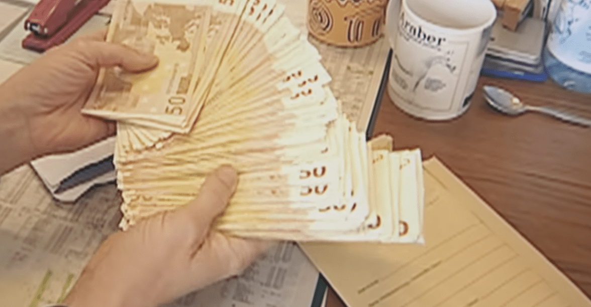 Clan geld
