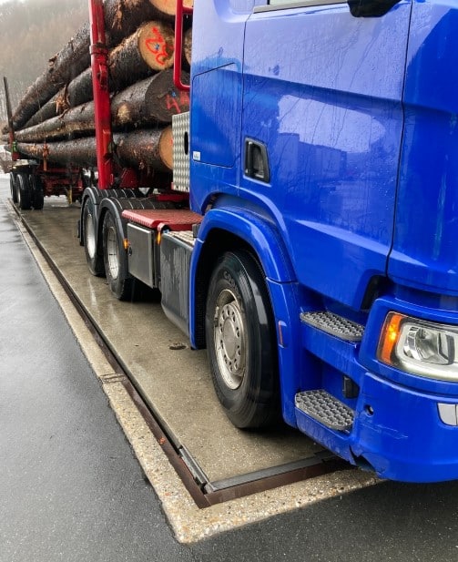 Dillenburg LKW kontrolle Holz