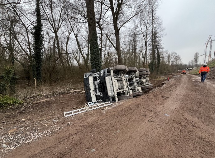 Unfall Betonmischer
