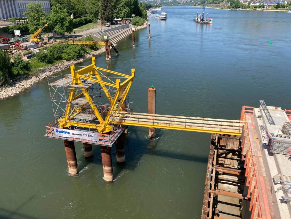 Pfaffendorfer Brücke