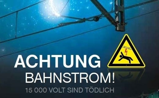 Achtung Bahngleis Stromschlag