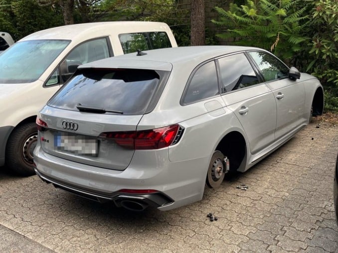 Audi Räderdiebstahl