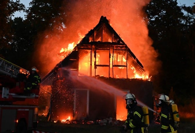 Heidekreis Haus in Brand