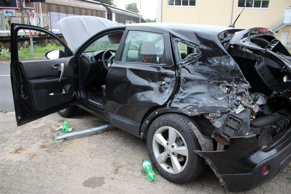 Minden Zusammenstoß zwischen Auto und Bahn