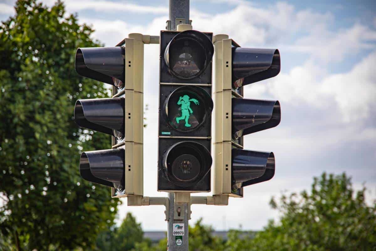 Zweite Schängelampel in Koblenz in Betrieb genommen