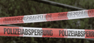 Frauenleiche mit abgetrennten Händen in Monreal aufgefunden