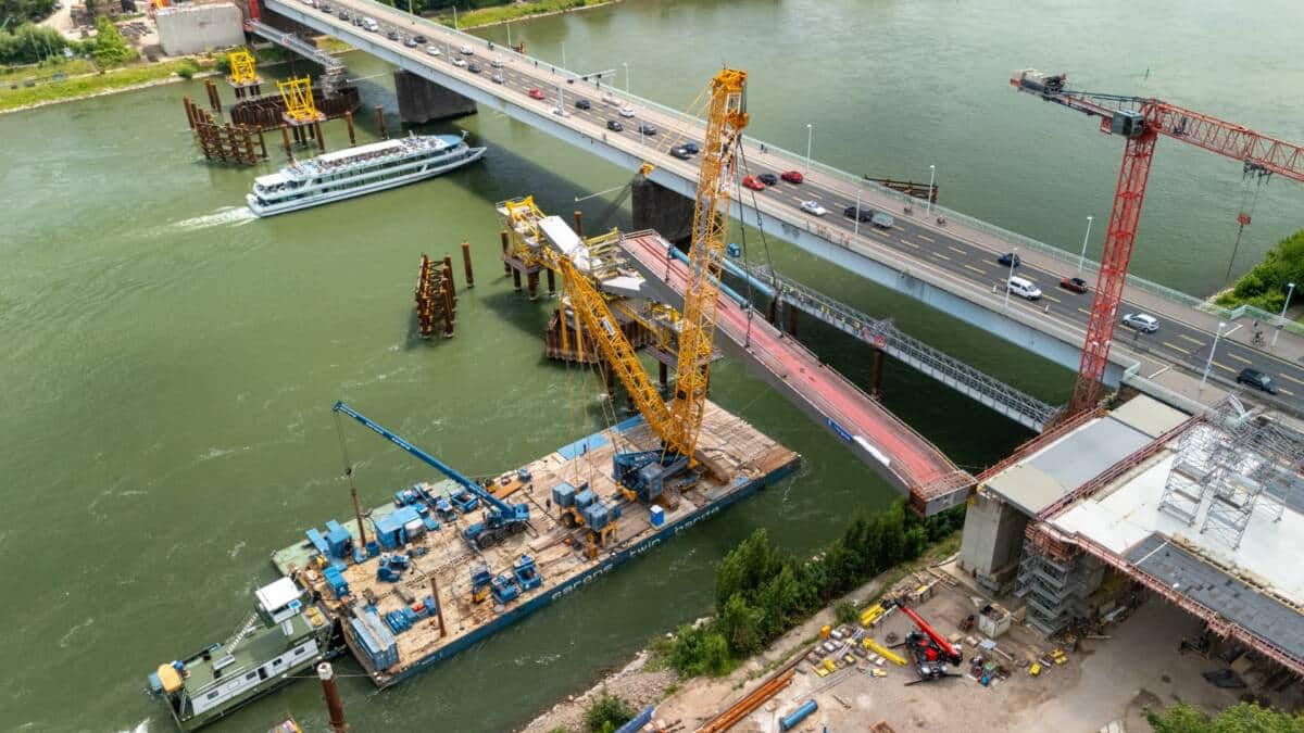 Pfaffendorfer Brücke Stahlbauteile Koblenz