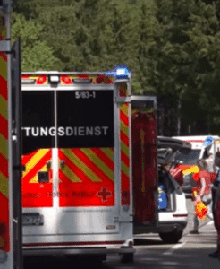 Schwerer Frontalunfall auf K109: Vier Schwerverletzte – Zwei Kinder per Rettungshubschrauber in Klinik geflogen
