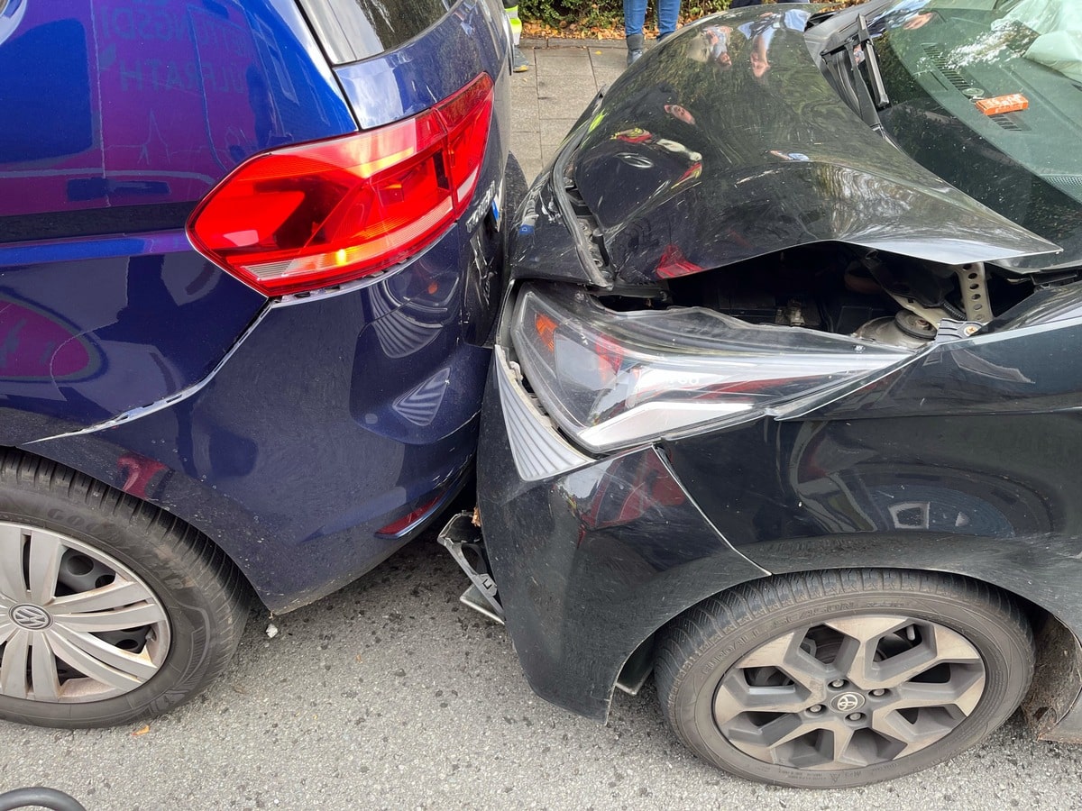 Verkehrsunfall Mettmann Nordstraรe