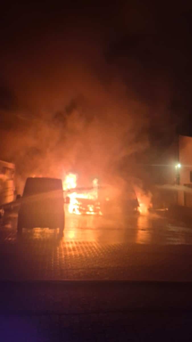 Transporter-Brand Duisburger Straße