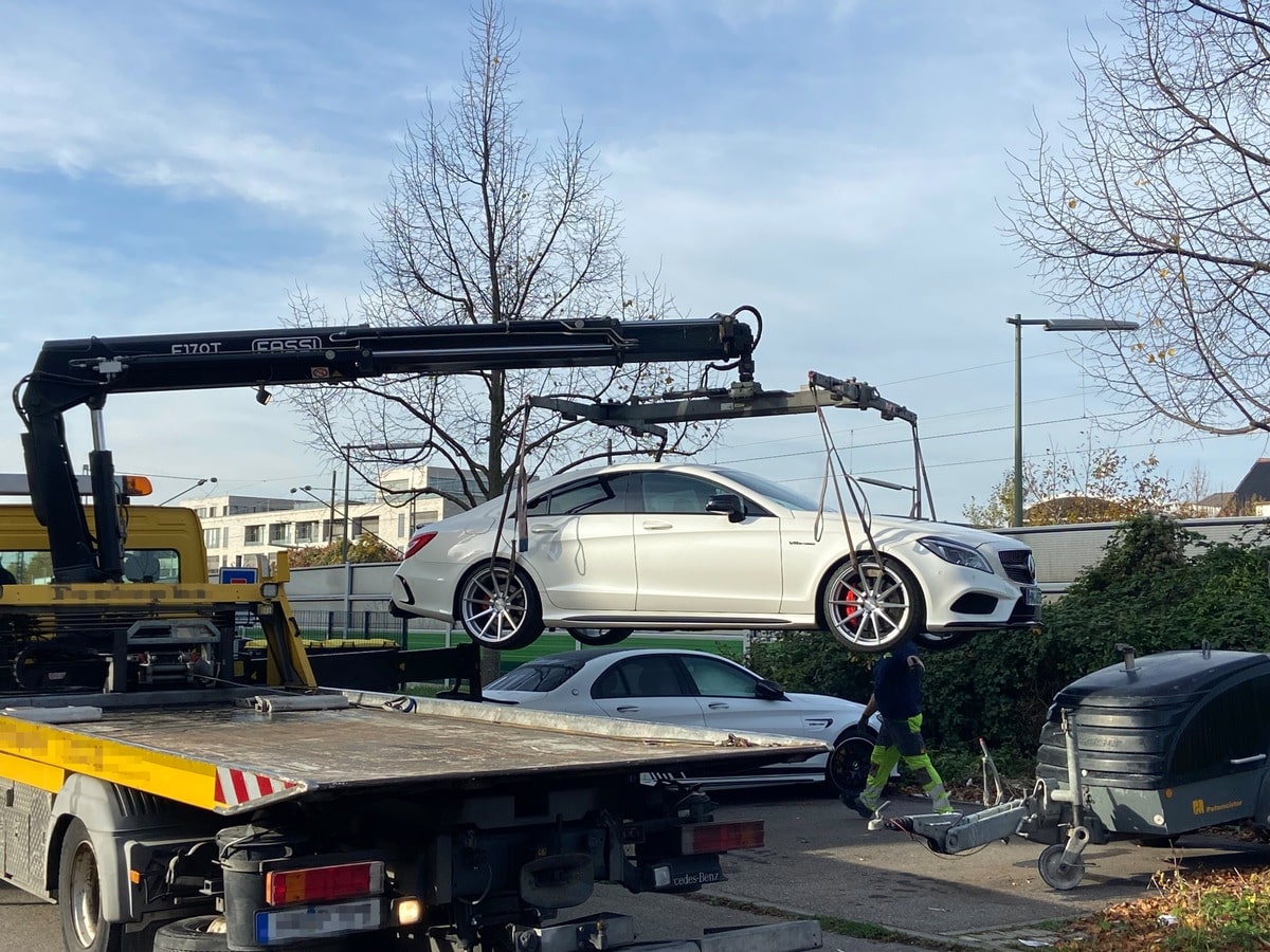 Polizei Heilbronn beschlagnahmt Mercedes-Benz CLS 500