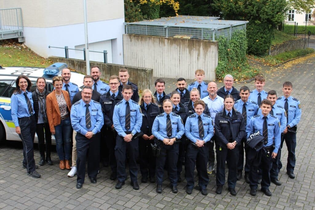 neue Polizeibeamtinnen und Polizeibeamte Montabaur